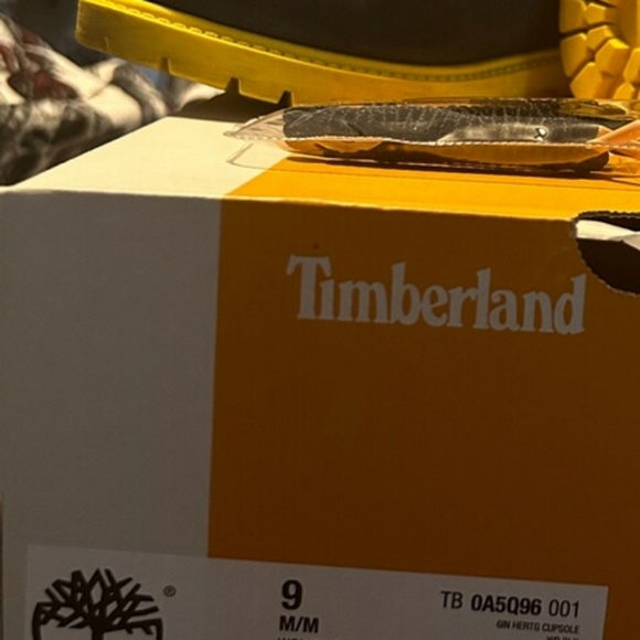 Timberland boots - Picture 3 of 3